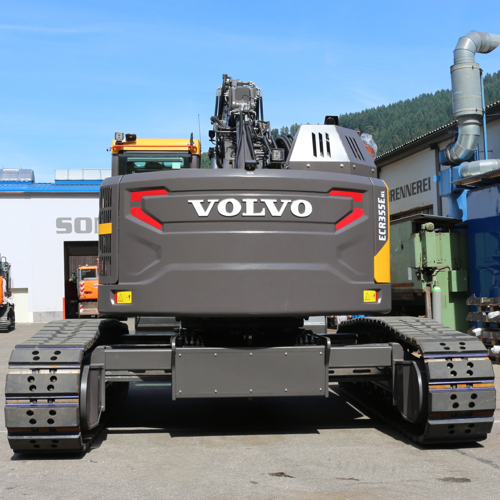 Hydraulisch verstellbares Fahrwerk