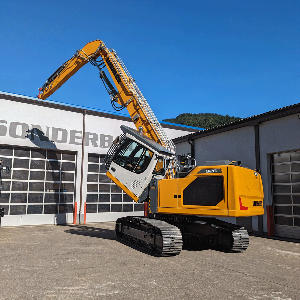 ECHLE: Umbau eines Liebherr R926